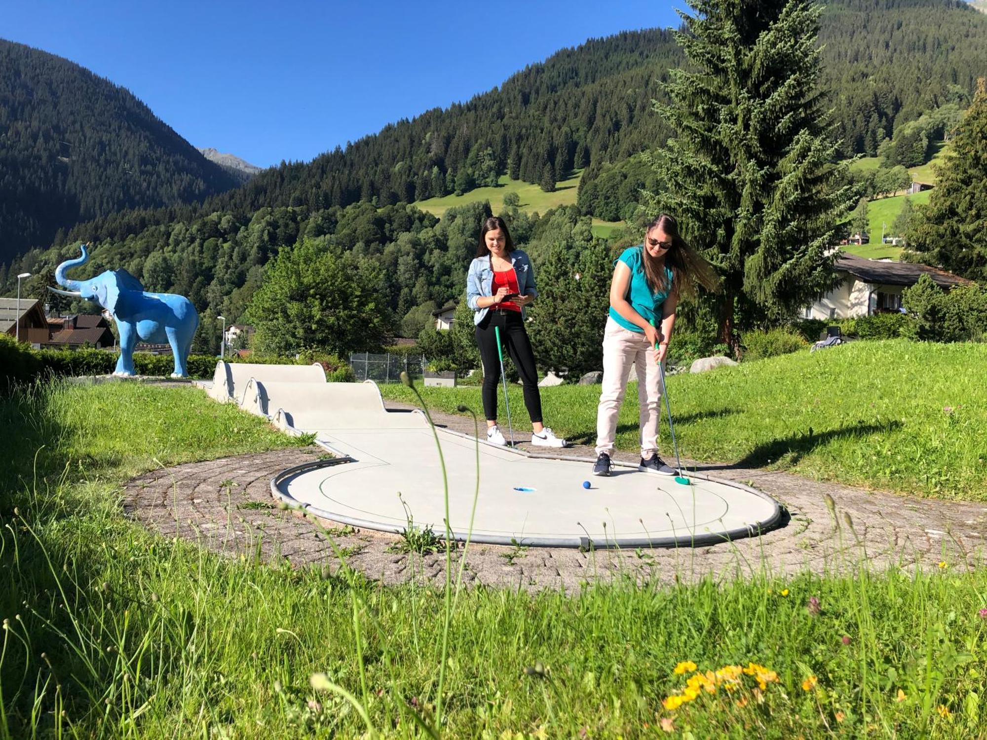 Hotel Sport Klosters Eksteriør billede